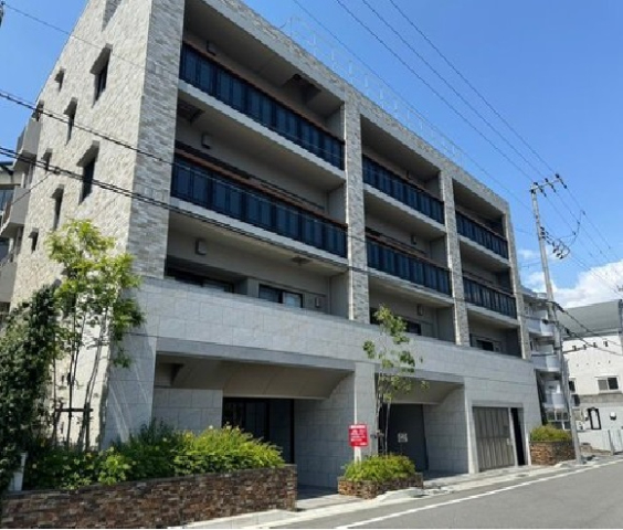 西宮市霞町