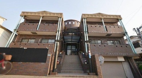 西宮市松下町