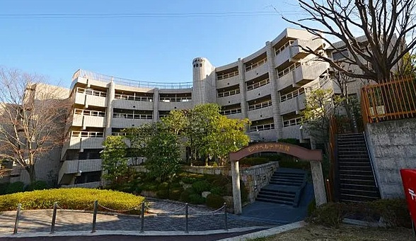 西宮市甲陽園東山町