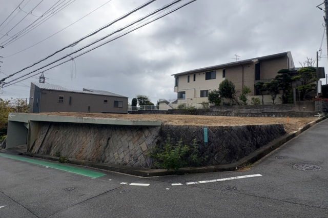 西宮市剣谷町