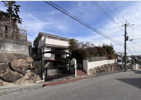 西宮市鷲林寺南町
