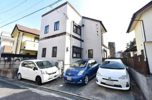 西宮市仁川百合野町