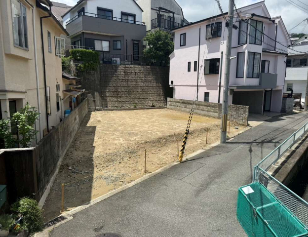 西宮市甲陽園本庄町
