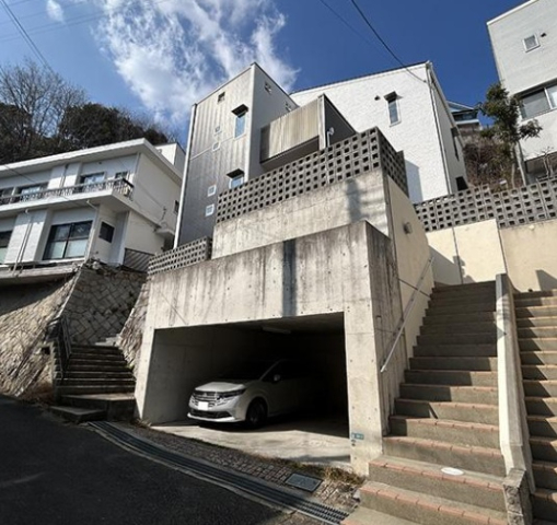 西宮市苦楽園四番町