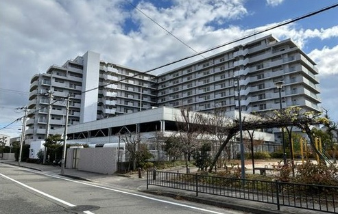 西宮市泉町