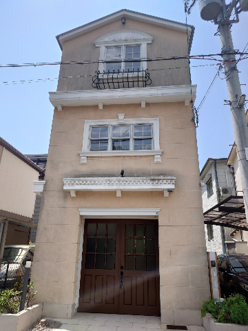 西宮市南越木岩町