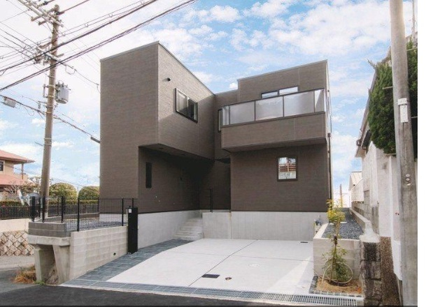 西宮市苦楽園四番町