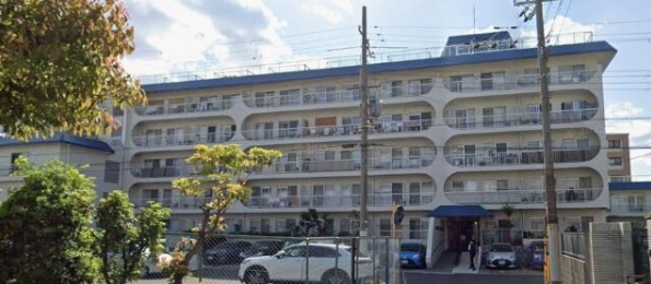 西宮市泉町