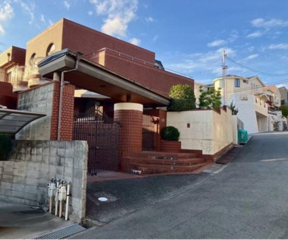 西宮市美作町